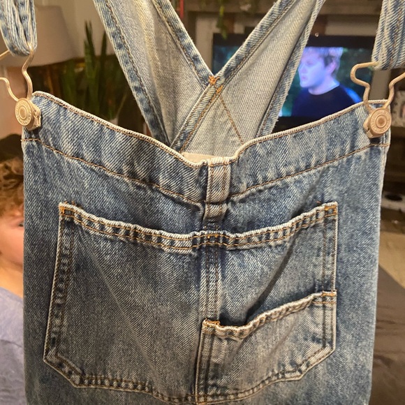 We the Free large overalls - Picture 4 of 6